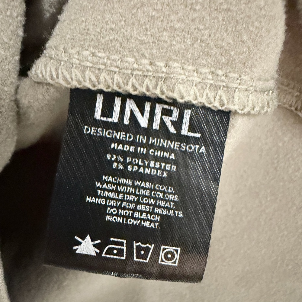Unrl Interlock Quarter Zip Pullover Sweatshirt Ta… - image 8